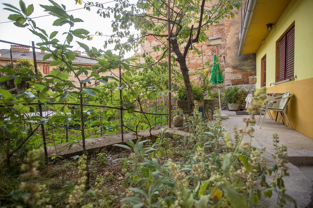 Apartment Pipo Rijeka Exterior foto